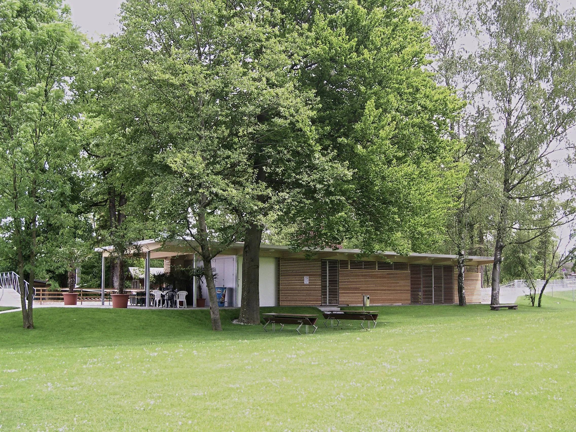 Neubau Badehaus, 8852 Altendorf, Ansicht 3