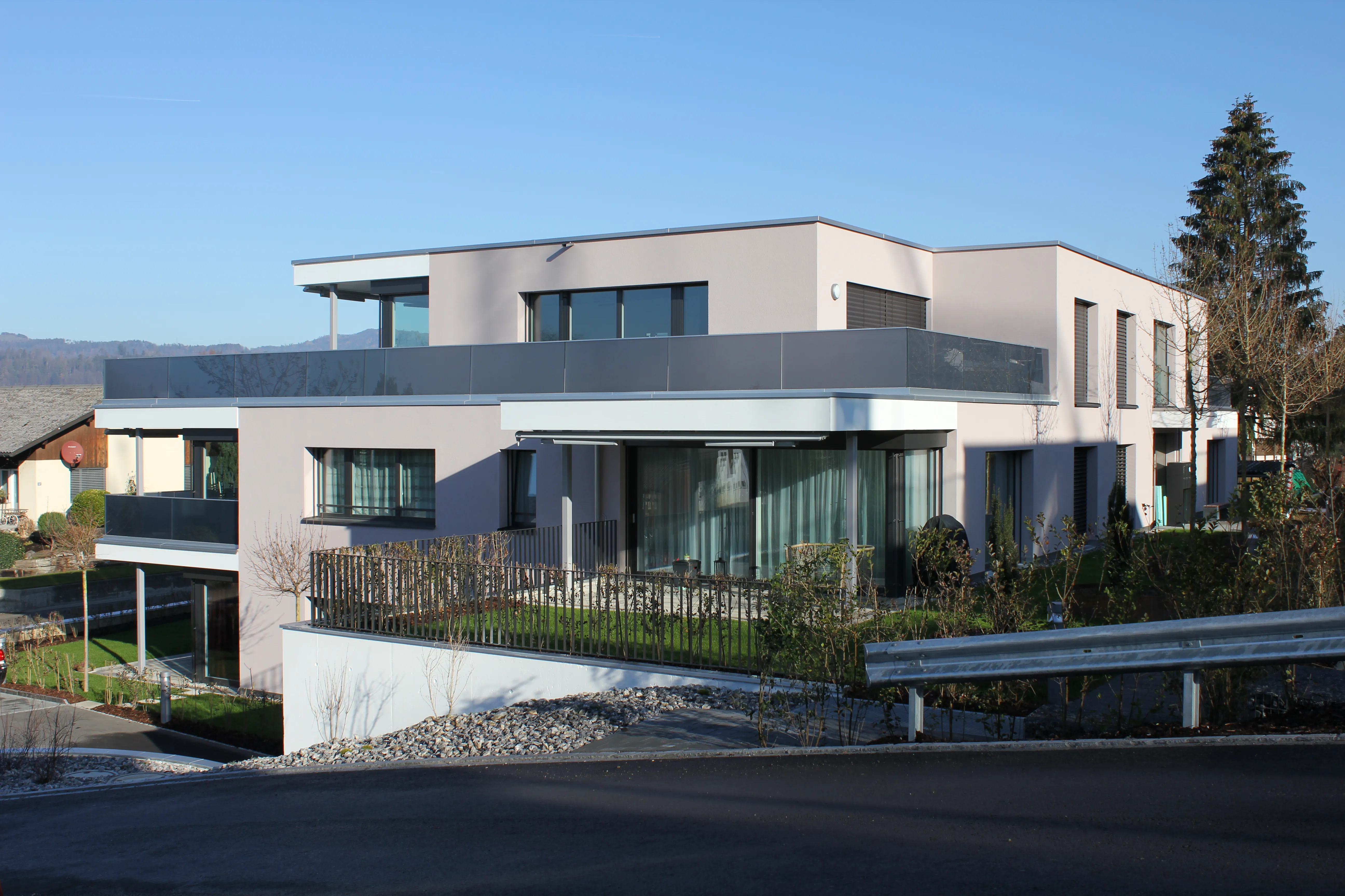 Neubau MFH + 2 EFH, 8855 Nuolen